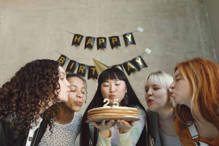 birthday girlfriend aesthetic celebration wishes